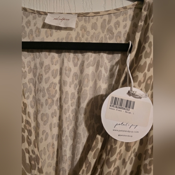 Petal & Pup leopard dress - Picture 6 of 8